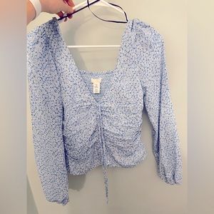 H&M Balloon sleeve peasant top